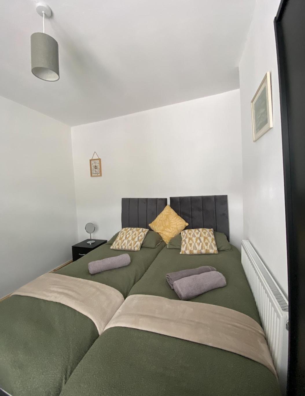 Brynhyfryd Cottage Aberaman エクステリア 写真